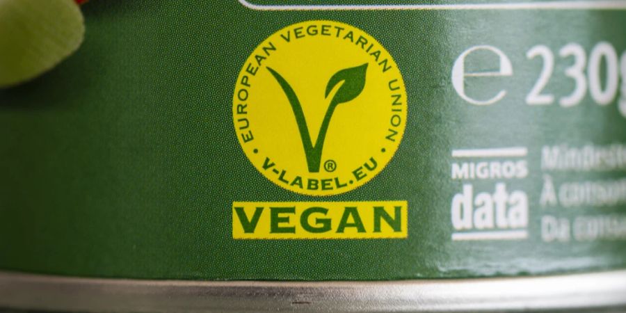 Viele Supermärkte bieten mittlerweile vegane Alternativen an, um die fehlenden Tierprodukte zu ersetzen. (Symbolbild)