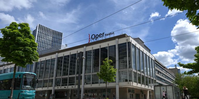 Zum achten Mal geht der Titel «Opernhaus des Jahres» an die Oper Frankfurt. (Archiv) Zum achten Mal geht der Titel «Opernhaus des Jahres» an die Oper Frankfurt. (Archiv)