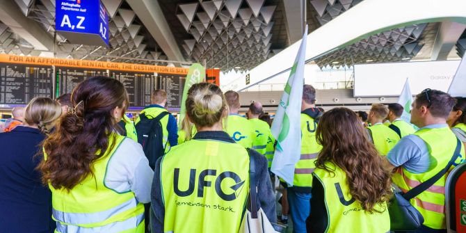 angestellte streiken am Flughafen Discover