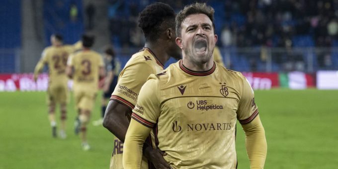 Xherdan Shaqiri schiesst den FC Basel an die Tabellenspitze der Super League. fc basel