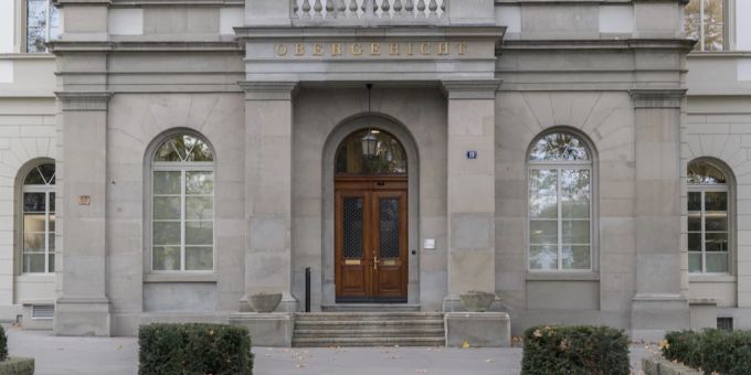 In zweiter Instanz wurde ein Nordmazedonier vom Zürcher Obergericht wegen Vergewaltigung des Landes verwiesen. (Symbolbild) Obergericht Zürich