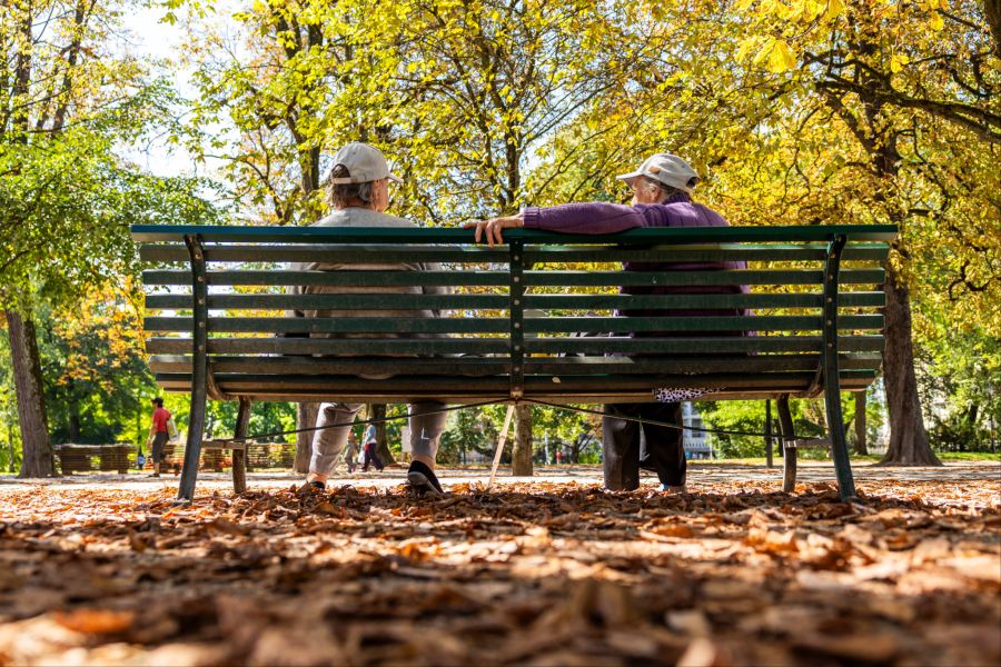 Die «Fondation Chance 13» sammelt Spenden von Rentnerinnen und Rentnern, die nicht auf die 13. AHV-Rente angewiesen sind und spendet es an Hilfswerke.