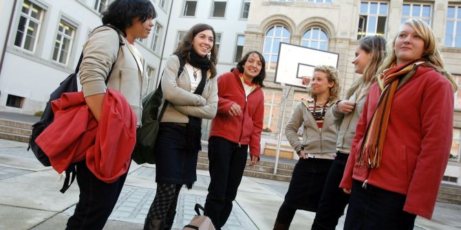 Basel Schuluniform
