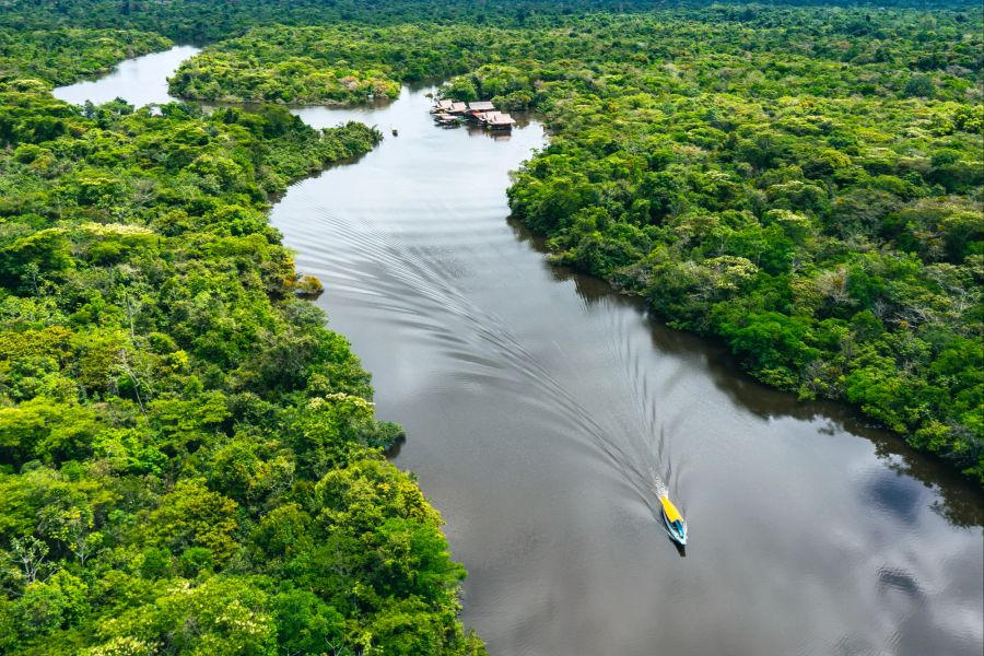 Fluss Boot Panorama-Ansicht Amazonasgebiet