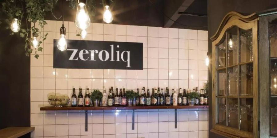 «Trendy sober bar» lautet eine Eigenbeschreibungvon «Zeroliq». Foto: Zeroliq Bar Berlin/dpa