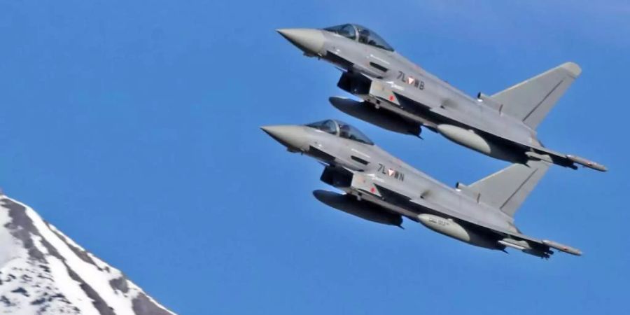 Österreich hatte sich 2003 für den Kauf von 18 Eurofightern entschlossen, später wurde auf 15 Jets abgespeckt. Foto: Hörl/BUNDESHEER/dpa