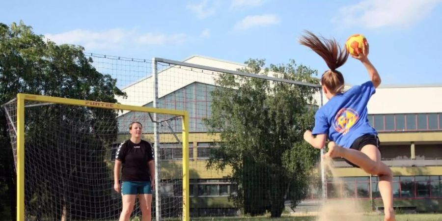 Beachhandball