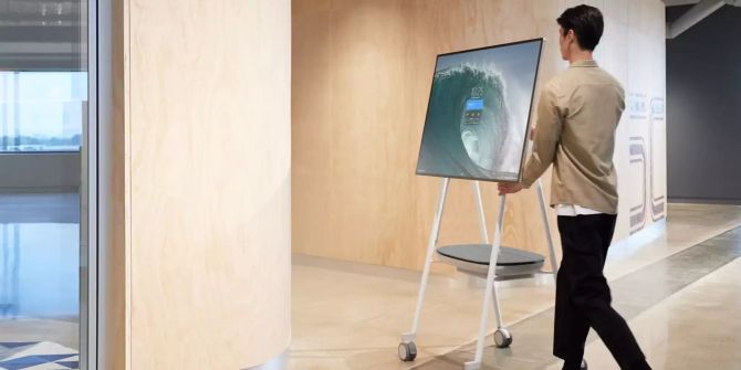 Microsoft Surface Hub