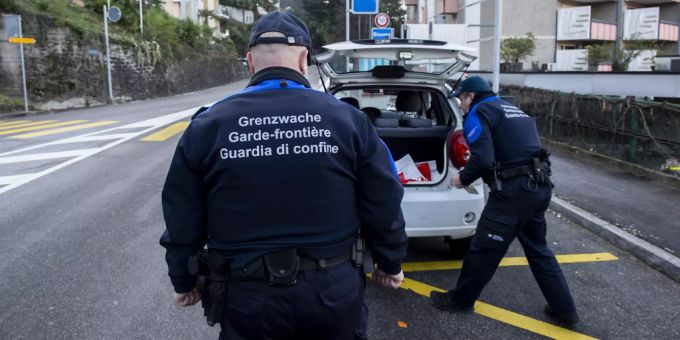 Grenzwächter haben in der vergangenen Woche insgesamt acht mutmassliche Diebe verhaftet. (Symbolbild) grenzwache