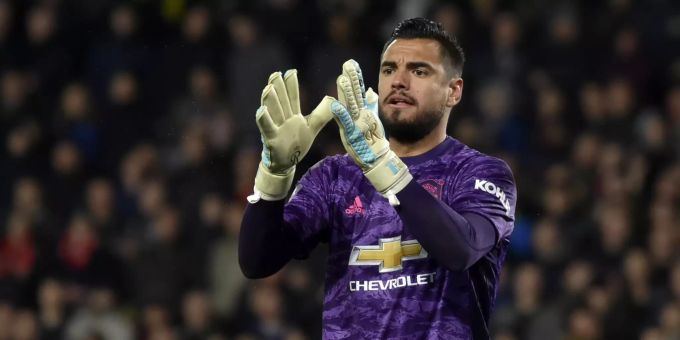 Sergio Romero liefert beim 3:0-Sieg gegen Derby County eine starke Vorstellung ab. Sergio Romero Manchester United