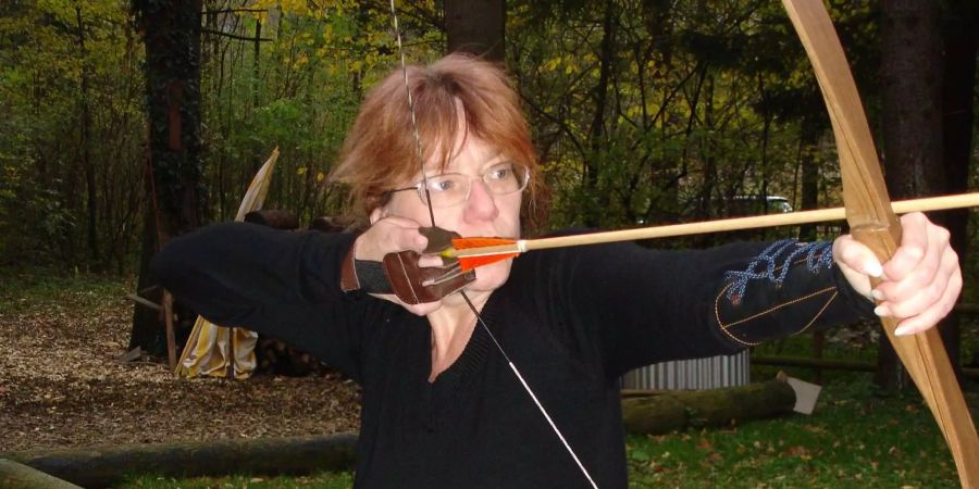 Am Ziel vorbeigeschossen? Hat die IV wirklich richtig gehandelt, als sie Brigitte Obrist die IV-Rente halbierte?