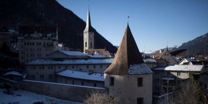 Das Churer Gefängnis Sennhof bekommt neue Mischnutzung. Blick auf die Justizvollzugsanstalt Sennhof.