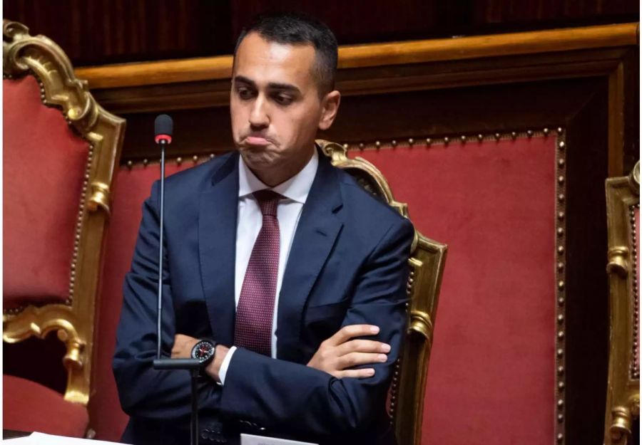 Der stellvertretende Ministerpräsidentt Italians, Luigi Di Maio, reagiert während einer Anhörung im Senat.