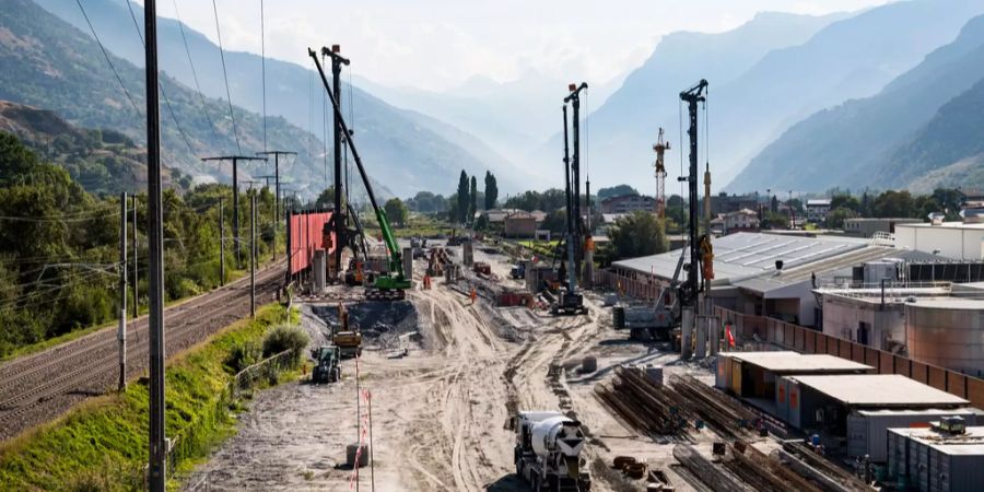 Autobahn A9 im Unterwallis