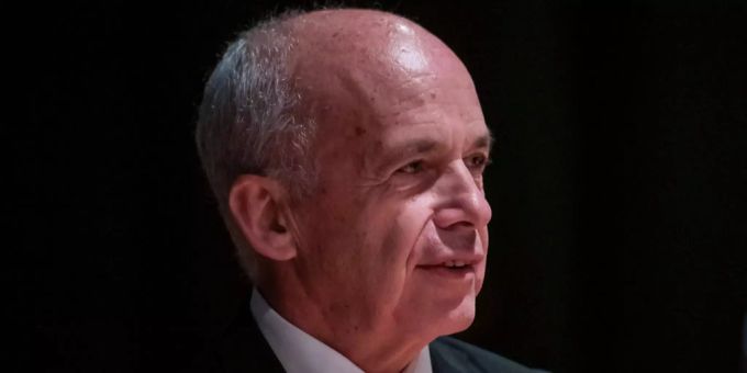 Ueli Maurer gab ein Gutachten zur Heiratsstrafe in Auftrag. SVP-Bundesrat Ueli Maurer an der Delegiertenversammlung der Schweizerischen Volkspartei.