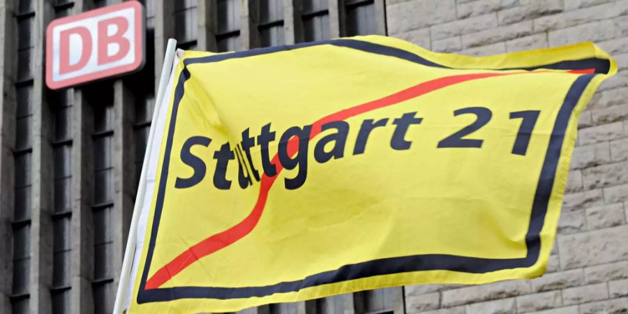 Der Durchgangsbahnhof sollte 2025 betriebsbereit sein.