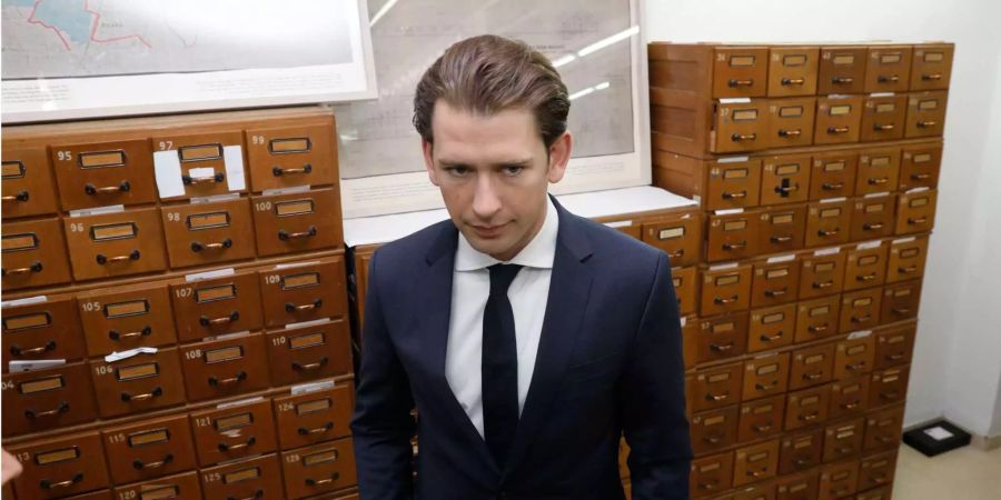 Der österreichische Bundeskanzler Sebastian Kurz kokettiert mit den rechten Regierungen Europas.