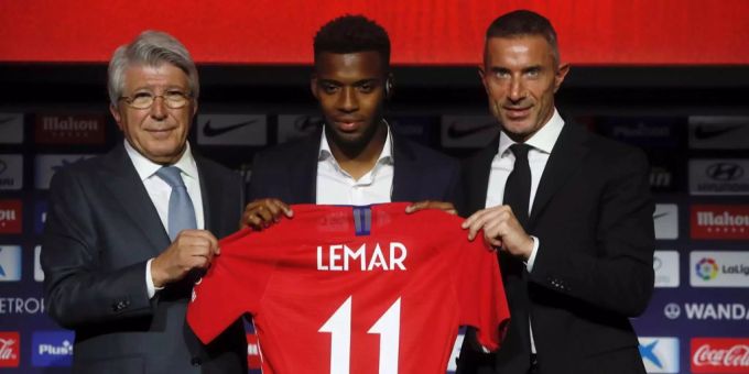 Thomas Lemar während seiner Vorstellung bei Atlético Madrid. thomas lemar