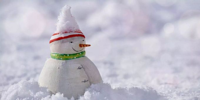 Der Winter meldet sich zurück: Scheemänner im Frühling?