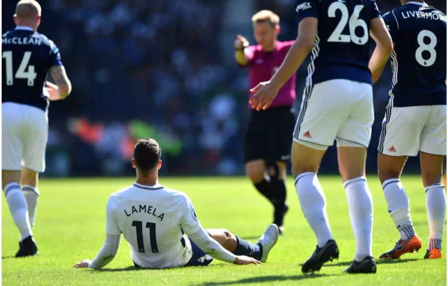 Gegen das abstiegsbedrohte West Brom setzt es für Tottenham eine Niederlage. Damit müssen die «Spurs» zwei Spiele vor Schluss um den vierten Platz und damit um die Champions League zittern. Chelsea liegt nach dem Sieg gegen Liverpool nur noch zwei Punkte hinten.