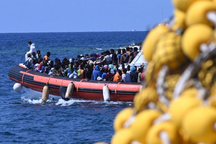 Auf der zentralen Mittelmeerroute verzeichnet Frontex im Vergleich zum Vorjahr einen Anstieg um fast hundert Prozent. (Symbolbild)