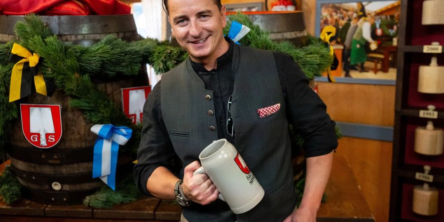 Sänger Andreas Gabalier bei der Wiesn-Eröffnung.