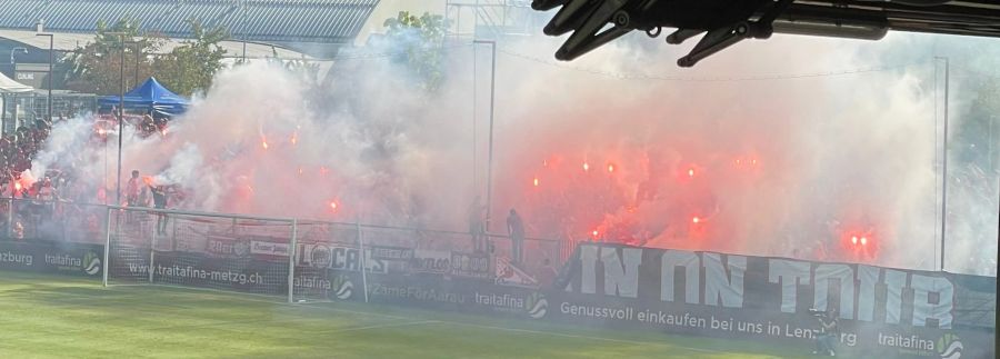 Bei den Winterthur-Fans raucht es.