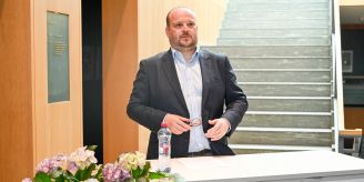 Rapperswil-Jona SG - Zwei Kandidierende fordern Rapperswiler Stadtpräsidenten heraus