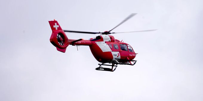 Kollision in Marly FR - Motorradfahrer (23) ins Spital geflogen