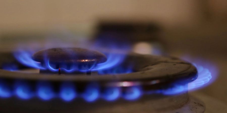 Wie sich die Energiepreisbremse auf die Höhe der Abschläge auswirkt, können Verbraucher mit dem Online-Rechner der Verbraucherzentrale NRW herausfinden.