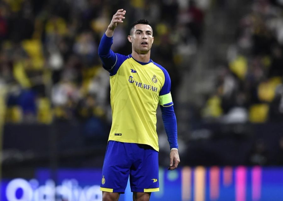 Mit seinem neuen Club Al-Nassr holt er sich zugleich einen Sieg, auch wenn CR7 kein Tor schiesst.