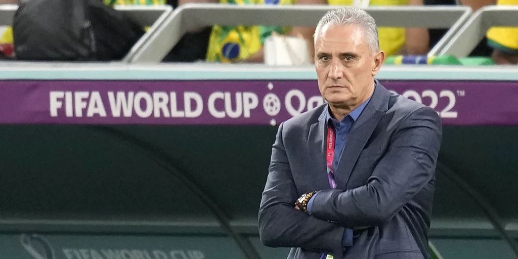 Former Brazil coach attacked and robbed in Rio