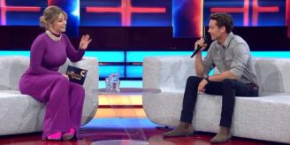 «Verliebt» - Hier flirtet Beatrice Egli Kollege Bastian Baker an «Verliebt» - Hier flirtet Beatrice Egli Kollege Bastian Baker an