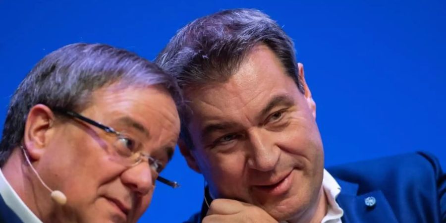 Armin Laschet und Markus Söder wollen die Frage nach der Kanzlerkandidatur der Union klären. Foto: Guido Kirchner/dpa/Archivbild