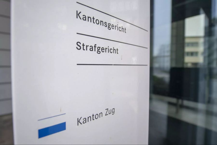 Gericht Prozess Zug