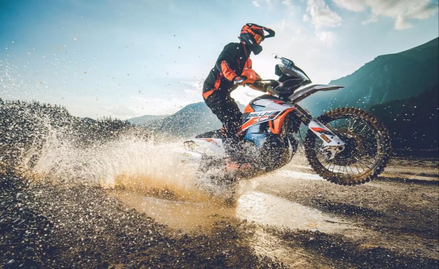 KTM 890 Adventure R Rally