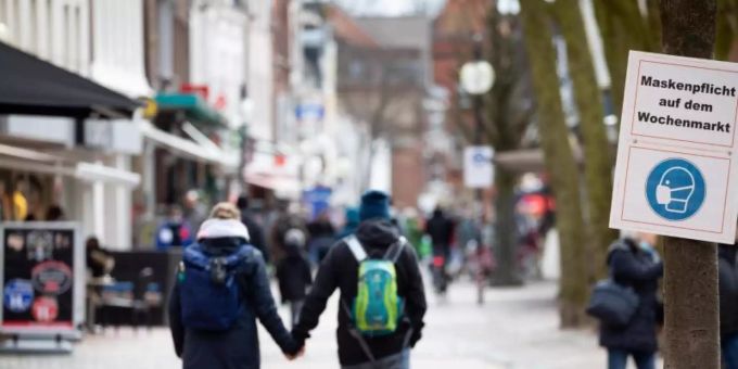 Maskenpflicht in Eckernförde: Die Fallzahlen in Deutschland steigen wieder an. Corona regeln