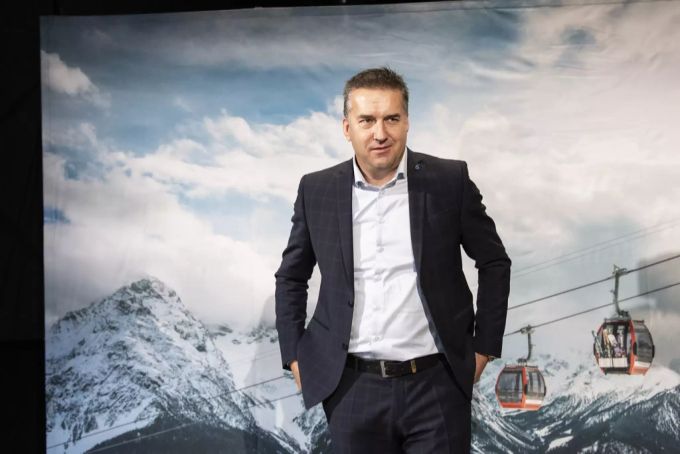 Berno Stoffel, Direktor Seilbahnen Schweiz, spricht an der Wintermedienkonferenz der Schweizer Tourismusbranche 2020. Berno Stoffel