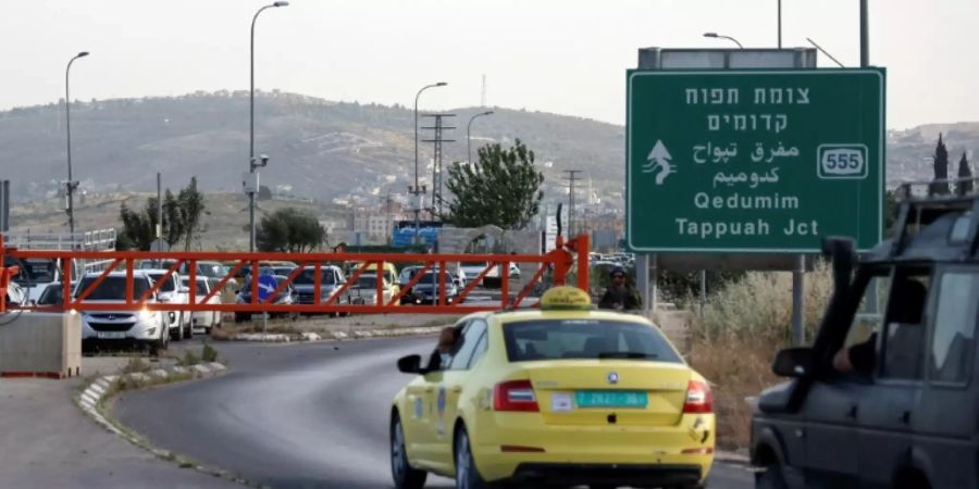 Strasse nach Nablus gesperrt