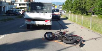 Lüchingen SG - Motorradfahrer nach Auffahrkollision verletzt