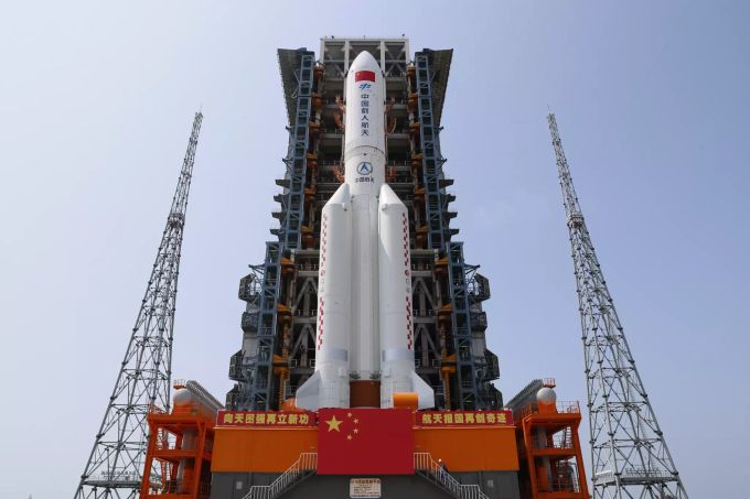 China Raketen Absturz: Design sei «fahrlässig». China Rakete