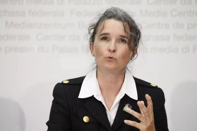 Laut Yvette Estermann (SVP/LU) sei der Praxisnutzen bei Institutionen für Menschenrechte gering. Yvette Estermann
