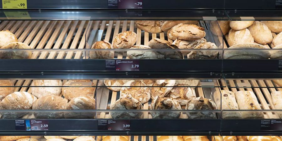 In der Bäckerei soll klar erkennbar sein, welches Brot aus Schweizer Mehl in der Schweiz hergestellt wurde. Das verlangen Parlamentarierinnen und Parlamentarier von rechts bis links.
