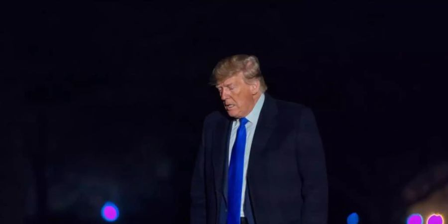 US-Präsident Trump weist alle Vorwürfe vehement zurück, auch seine Republikaner kritisieren die Anschuldigungen als vollkommen unbegründet. Foto: J. Scott Applewhite/AP/dpa