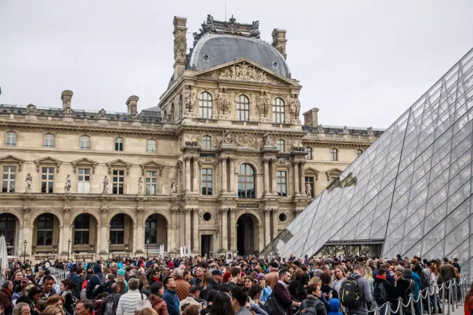 Leonardo Da Vinci Ausstellung Im Louvre Eroffnet