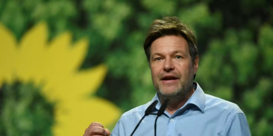 Habeck fordert mehr Investitionen