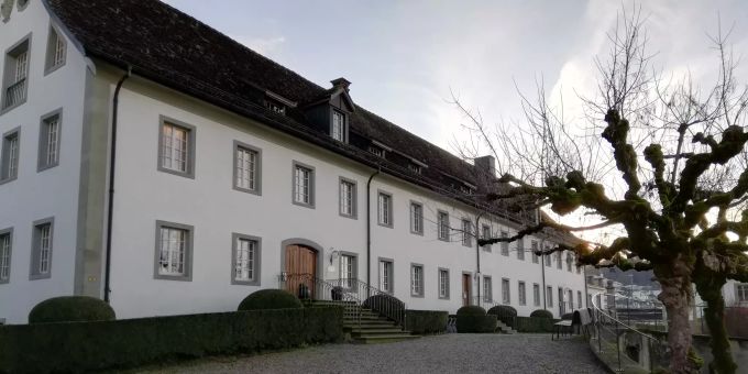 Die Gemeindeverwaltung der Gemeinde Freienbach in Pfäffikon SZ - Pfäffikon SZ Die Gemeindeverwaltung der Gemeinde Freienbach in Pfäffikon SZ - Pfäffikon SZ