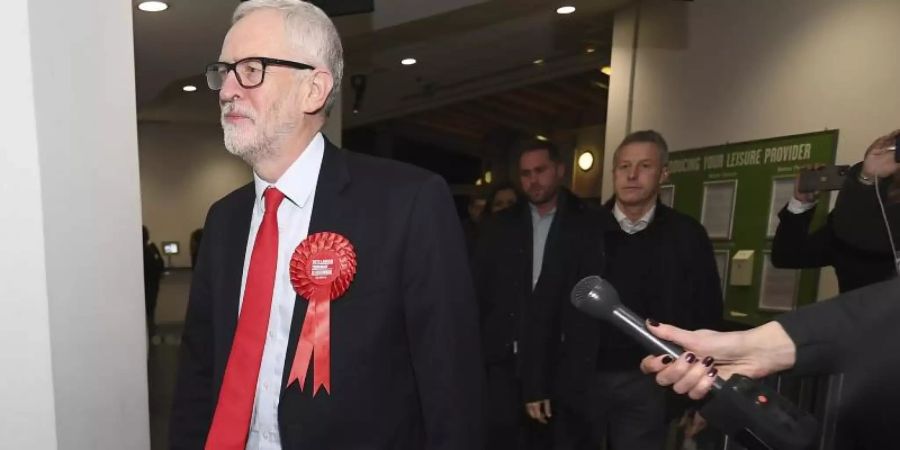 Aus und vorbei: Unter Jeremy Corbyn hat die Labour Party ihre vierte Wahlniederlage in Folge kassiert. Foto: Alberto Pezzali/AP/dpa