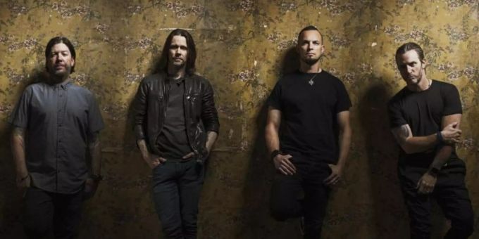 «Walk The Sky» ist bereit das sechste Studioalbum von Alter Bridge. Foto: Dan Sturgess/dpa «Walk The Sky» ist bereit das sechste Studioalbum von Alter Bridge. Foto: Dan Sturgess/dpa