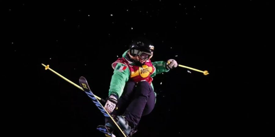 Die deutschen Freestyle-Skifahrer sind im ersten Big-Air-Weltcup der Saison ohne Chance geblieben. Foto: Ina Fassbender/dpa